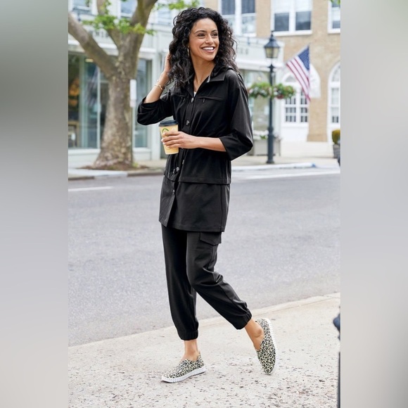 Soft Surroundings Black GO LIVELY Lightweight Snap Off Hem Utility Jacket. Sz XS - Picture 2 of 14